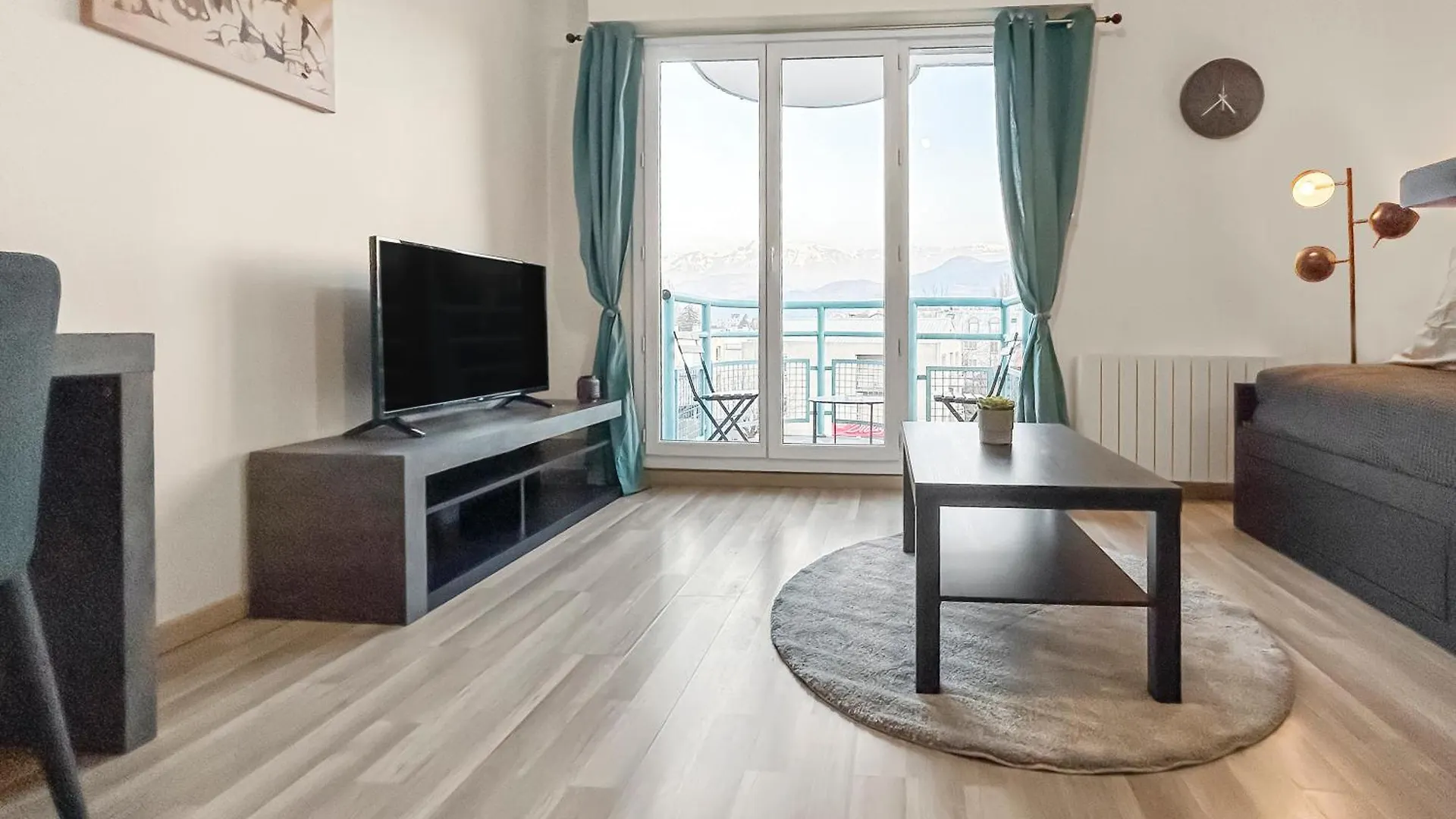 Studio Lumineux Vue Montagne Grenoble